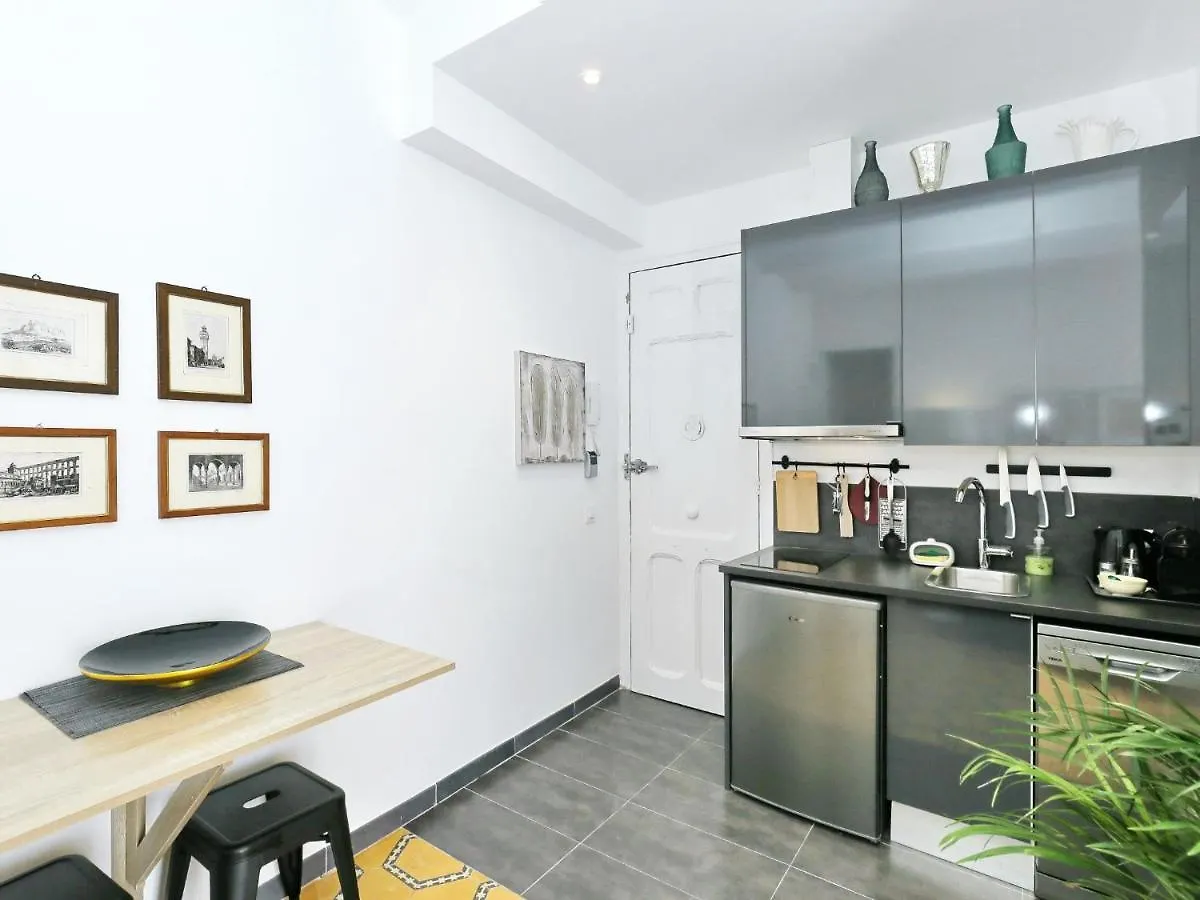 Casa Nanit Apt D L’Hospitalet de Llobregat Apartment