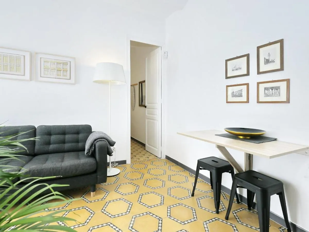 Casa Nanit Apt D L'Hospitalet de Llobregat 0*,