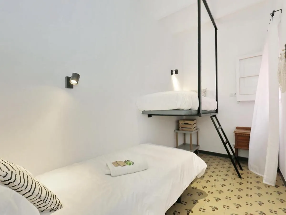 Casa Nanit Apt D L’Hospitalet de Llobregat Apartment